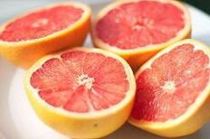 Pomelo, um Gewicht zu verlieren